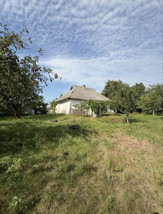 Продаж будинку с.Озерне. Білоцерківський район.