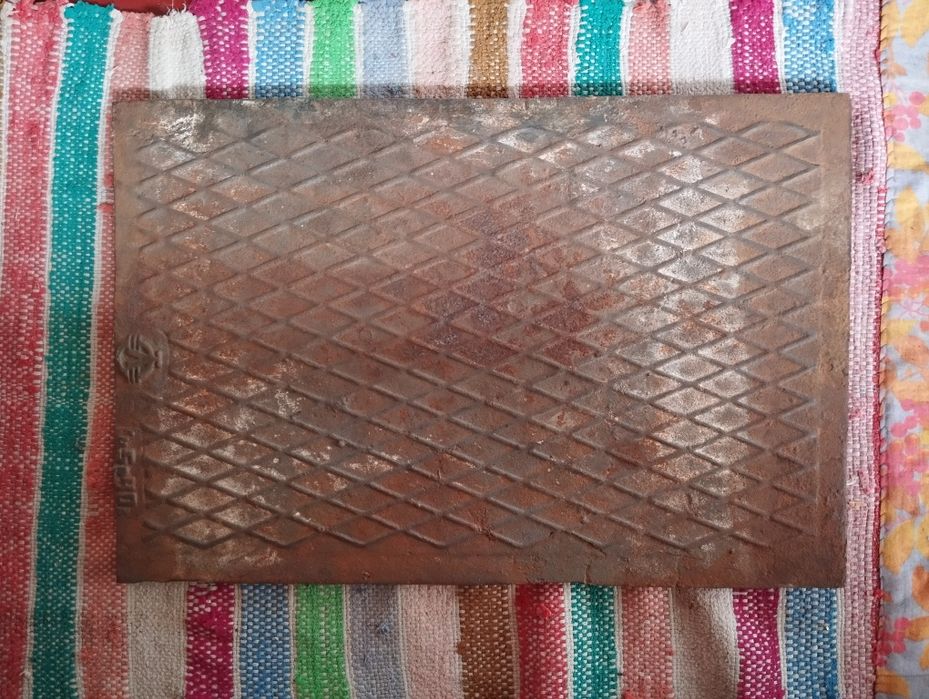 Продам плити пічні.