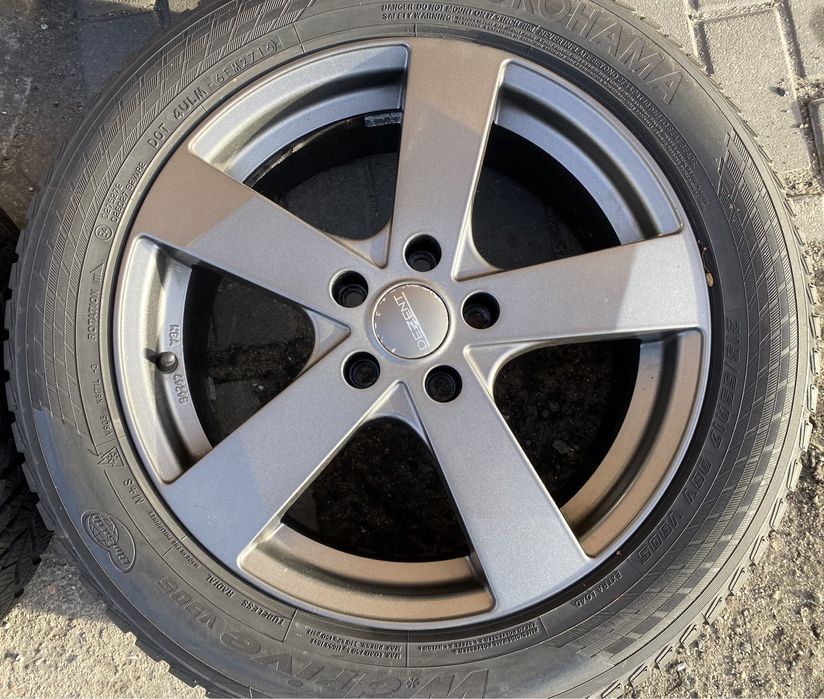 Felgi aluminiowe 17” VW Passat B7 B8 Sharan Skoda Superb Audi A3 A4