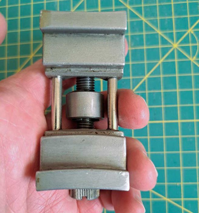 Eclipse No 36. Направляюча для заточки стамесок і рубанків