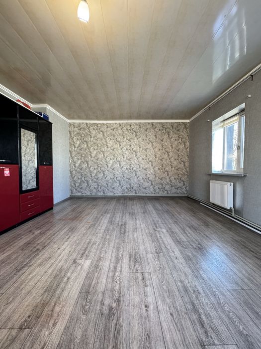 Будинок з виходом до річки