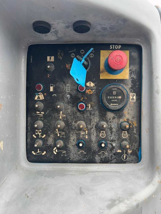 Braço articulado Genie Z45/25 - 16m