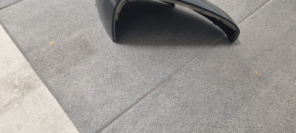 Obudowa lusterka prawa peugeot 508 ,2011 czarna