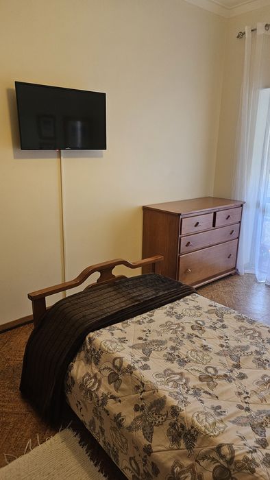 Quarto para arrendar