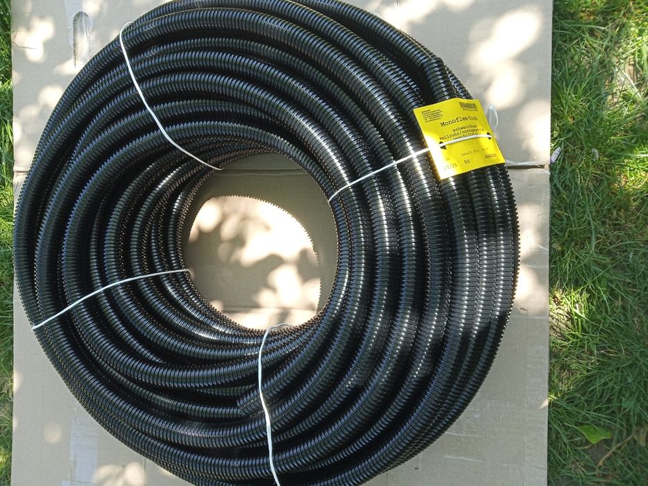 Гофра автомобільна розрізна 20-25мм.