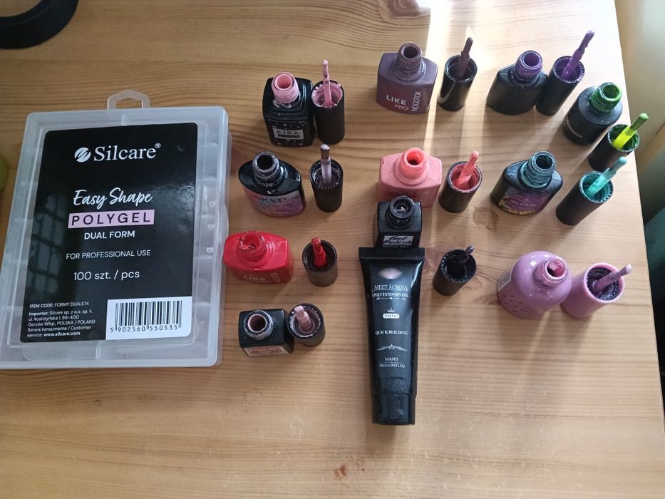 Lak do paznokci od 5 zl.