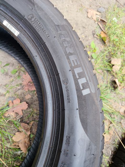 2szt Pirelli Sotto Zero 3 RSC Runflat 225/60/18 104H 8mm 2020rok