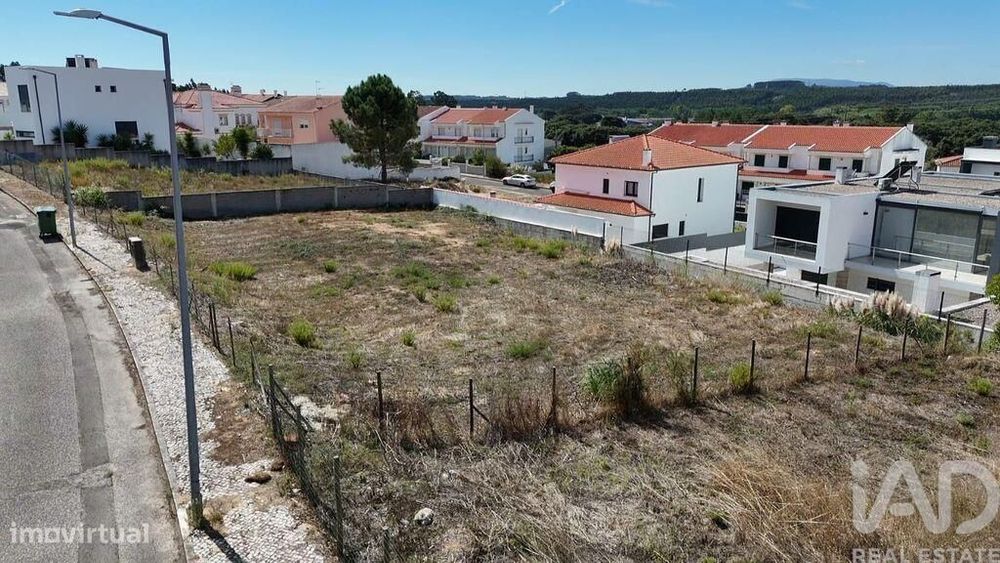 Terreno em Rio Maior de 240,00 m2