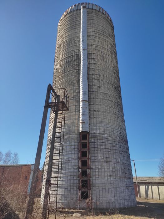 Сінажні  башти БС-9.