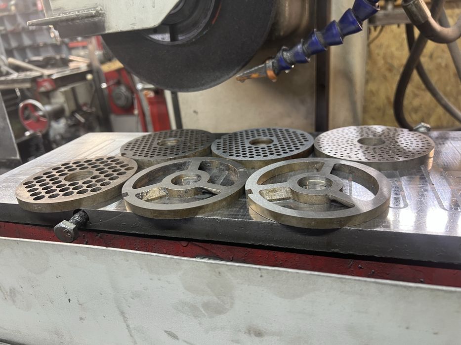 Заточка шліфовка ситок ножів мʼясорубок