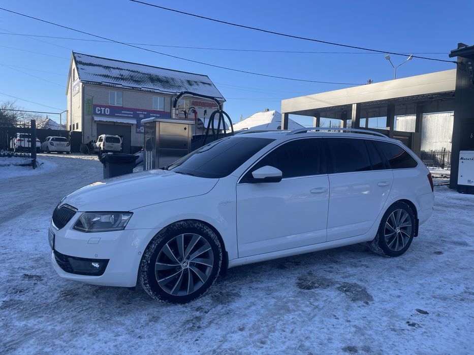 Laurin, 2.0tdi, 6 dsg.  4x4