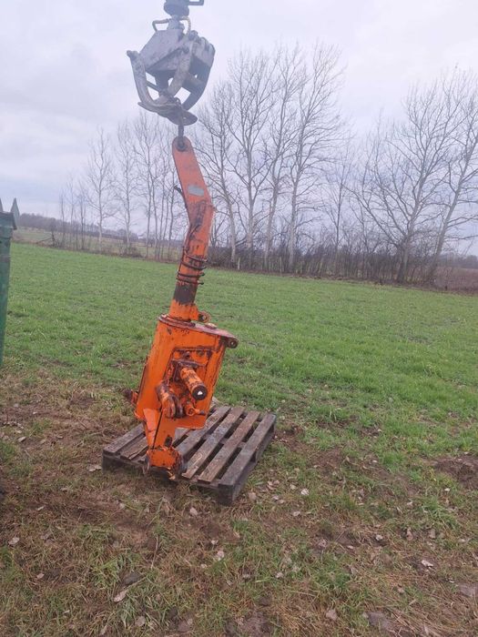 słup z obrotem do hds mocny przyczepa lesna