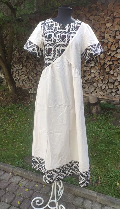 Вишиванка, вишита сукня, вишита сорочка