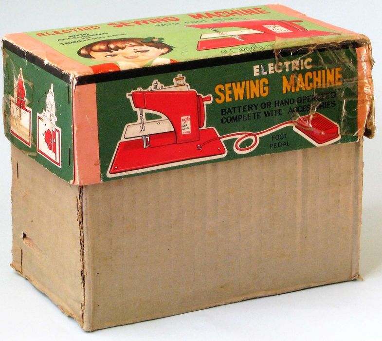 Máquina de costura elétrica brinquedo Vintage fabrico japonês Olympia