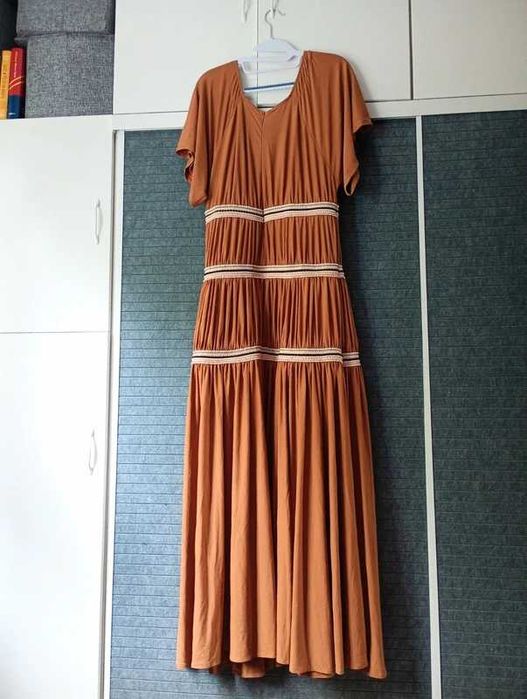 Sukienka na lato maxi Zara