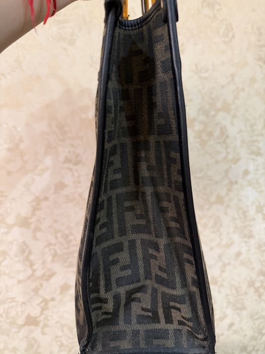 Сумка Fendi  , всі лого