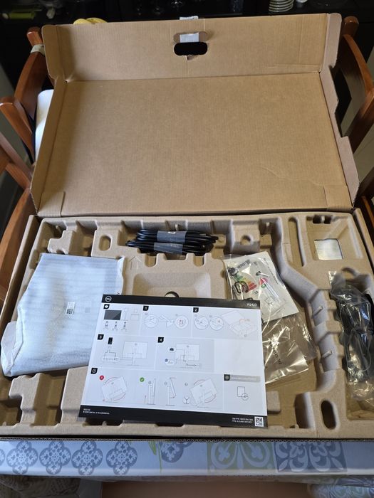 Monitor dell p2423 novo em caixa