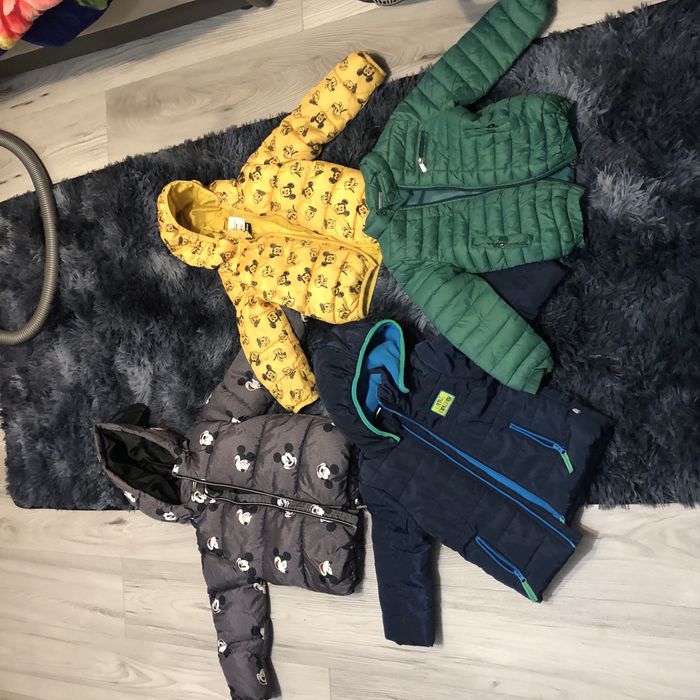 Продам дитячі куртки