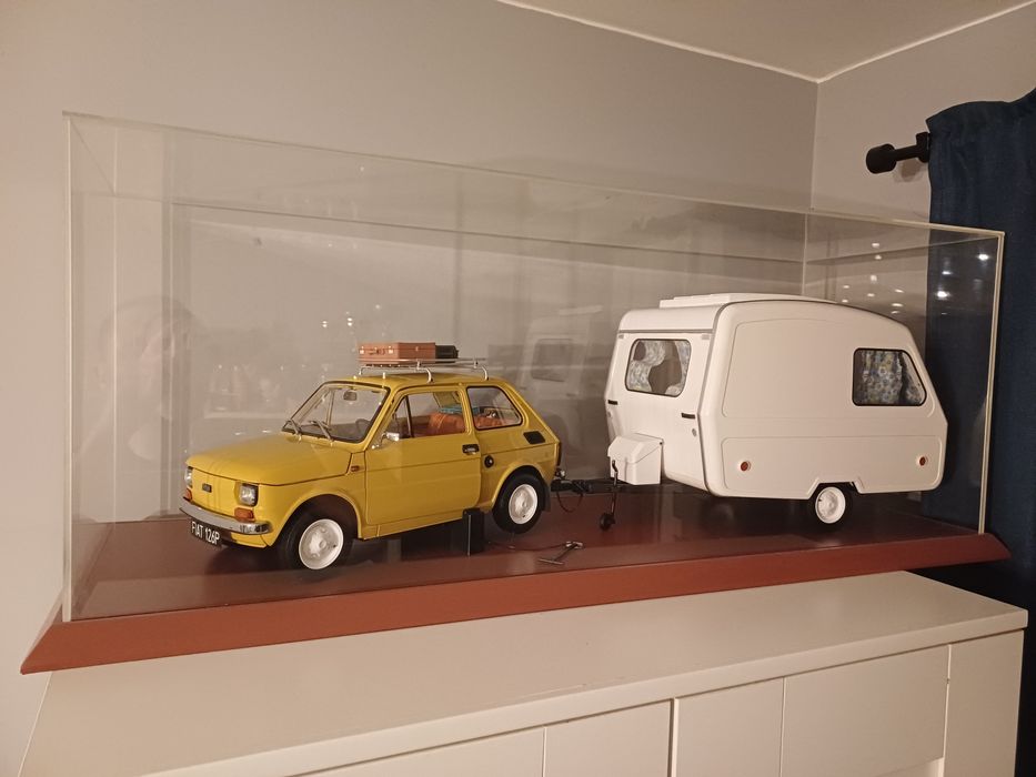 Model fiat 126p Deagostini Maluch 1:8