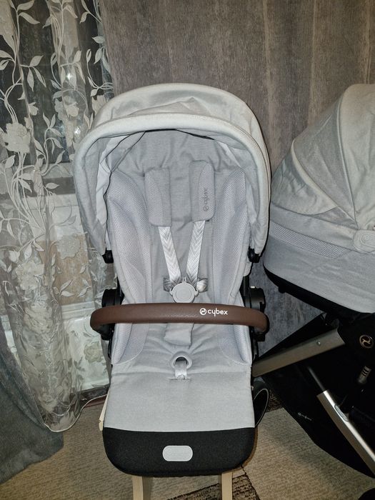 Коляска  Cybex Balios S 2023
2023 року,дуже зручна маневренна та ле