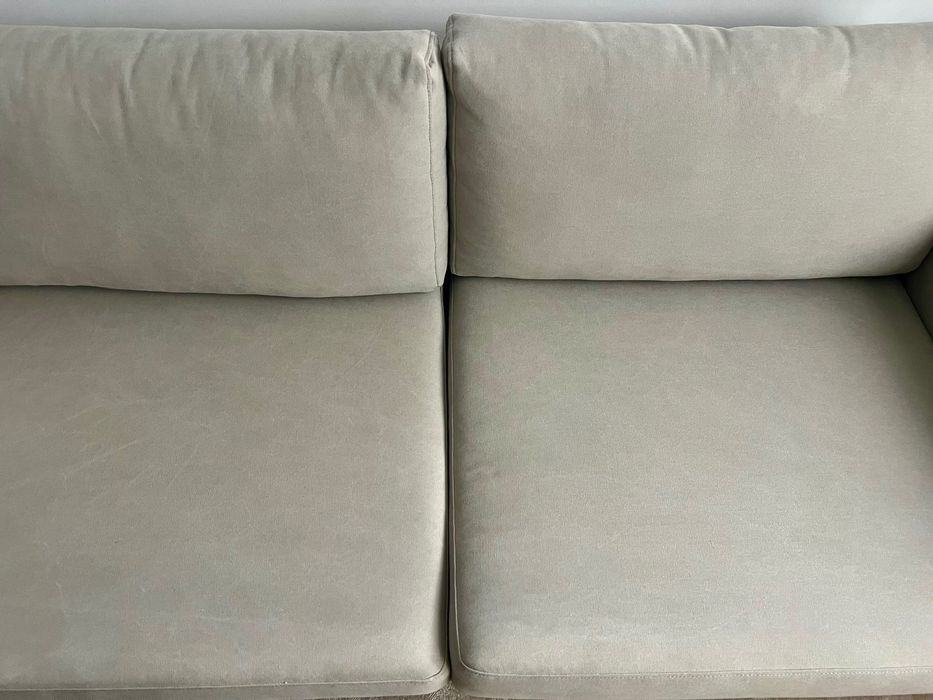 Sofá bege J. Barbosa