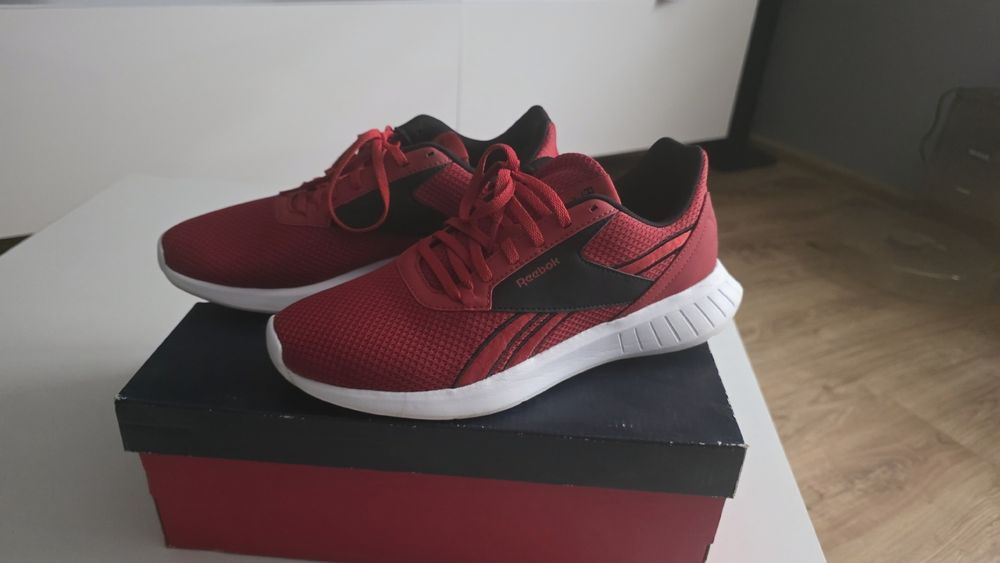Reebok Lite 2.0  Running  roz 41 wkładka 26.5