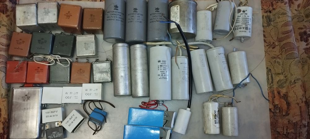 Конденсаторы косинусные пусковые идр. Ele
