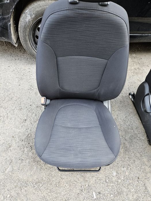 Сидіння сідушка HYUNDAI accent хундай акцент