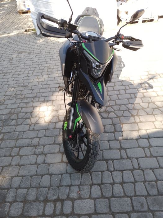 Продається новий мотоцикл спарк sp 300к t-2 .