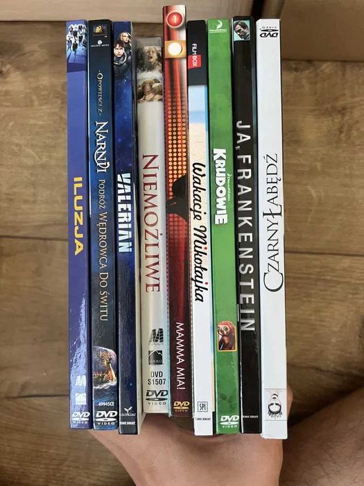 rezerwacja filmow dvd