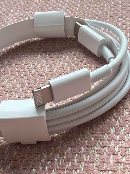 Nowy kabel kabelek Lightning iphone 8 x 11 12 13 14 pro ipad AirPods