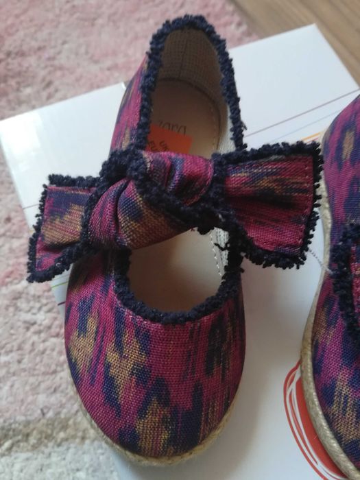 Buty, balerinki dla dziewczynki ZARA r.21 NOWE