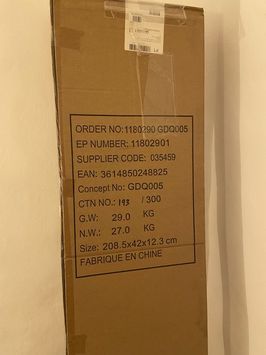 Cama criança e moveis