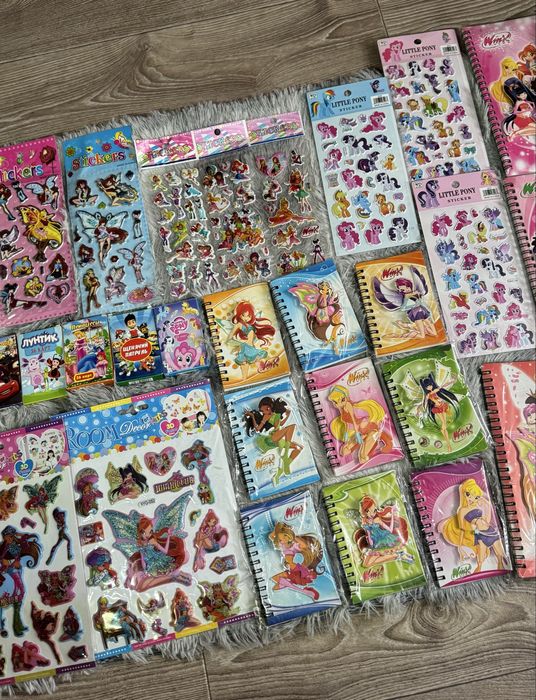 Вінкс наліпки винкс блокноти поні winx зошити карти розмальовки