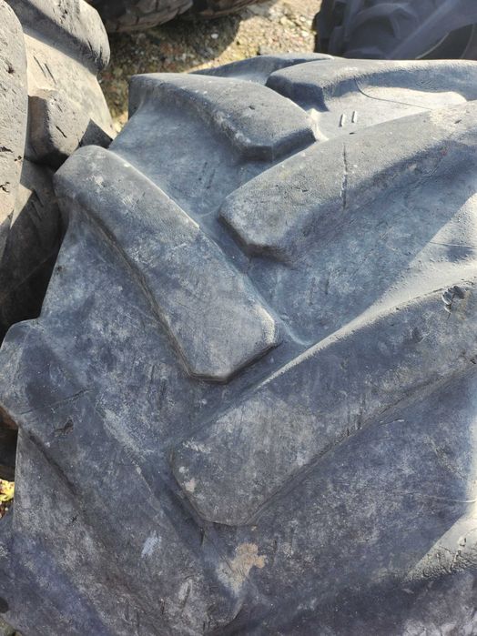 405/70-20  400/70-20  16/70-20 Mitas MPT 01 opona przemysłowa