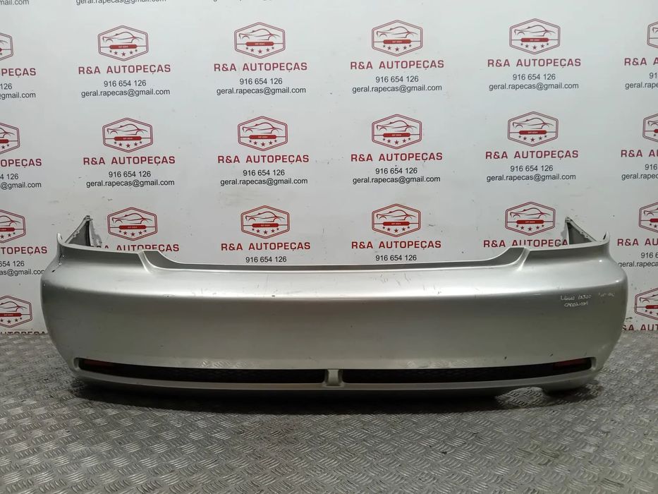 Parachoques Trás Lexus IS 300 Carrinha  Original