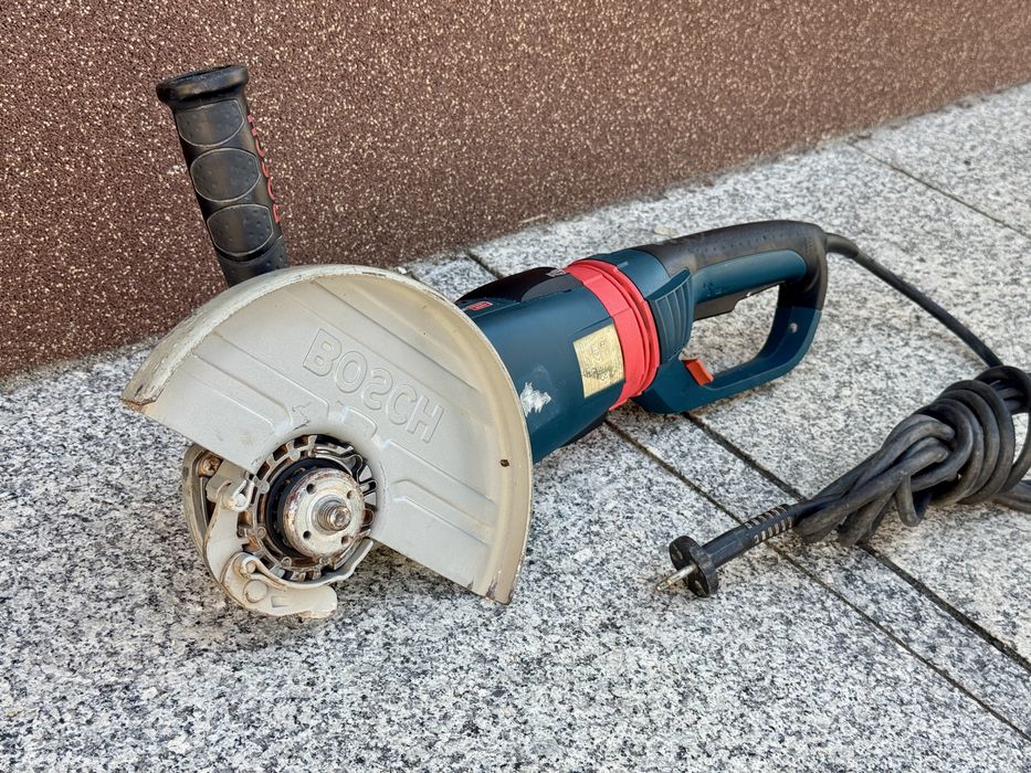 Szlifierka Kątowa BOSCH GWS 24-230 LVI / 2400W / Stan bdb