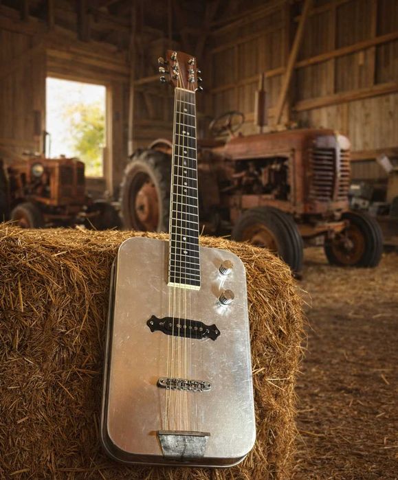 Guitarra Artesanal em Aluminio