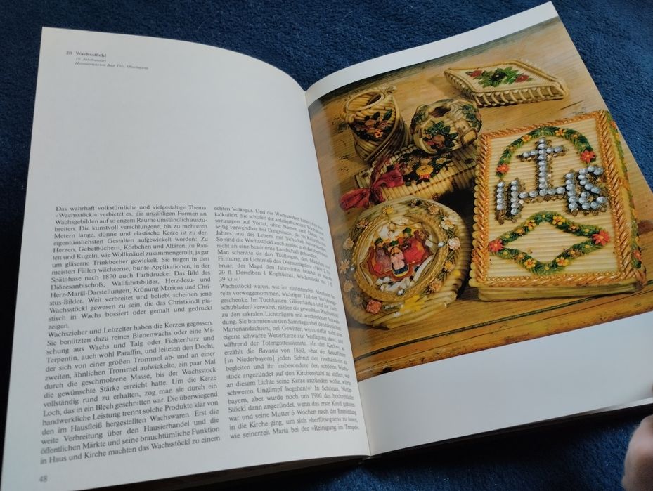 Aus alten Kästen und Truhen. Reinhard Haller