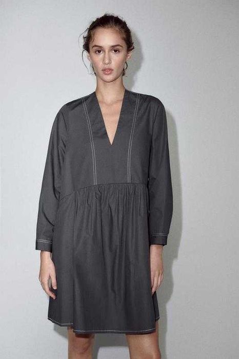 Коротка сіра сукня Zara