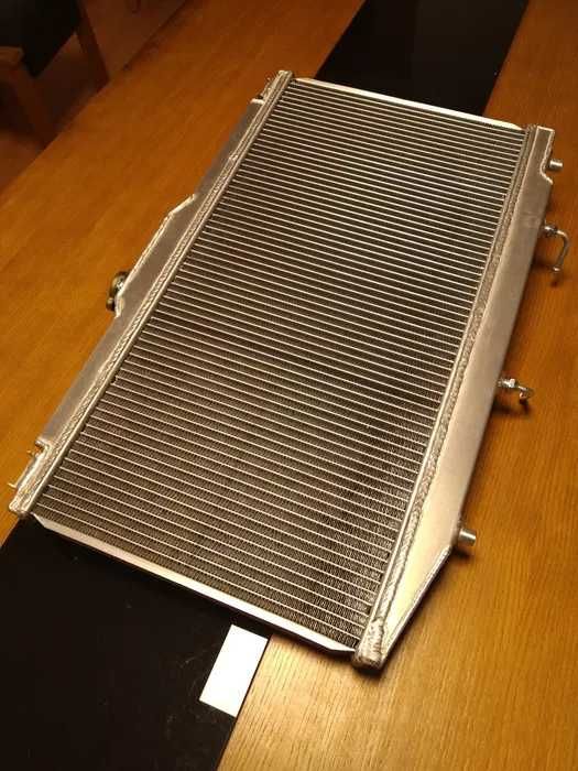 Radiador Alumínio Toyota Corolla AE90 A92 AE94 1.6 e 1.8 de 1989 a1994