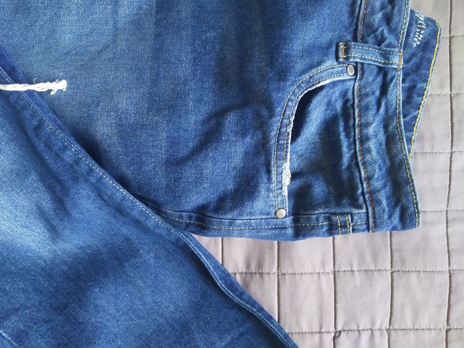 Spodnie jeansy z dziurami r. M Next