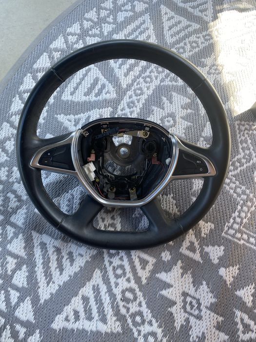 Kierownica dacia duster I lift