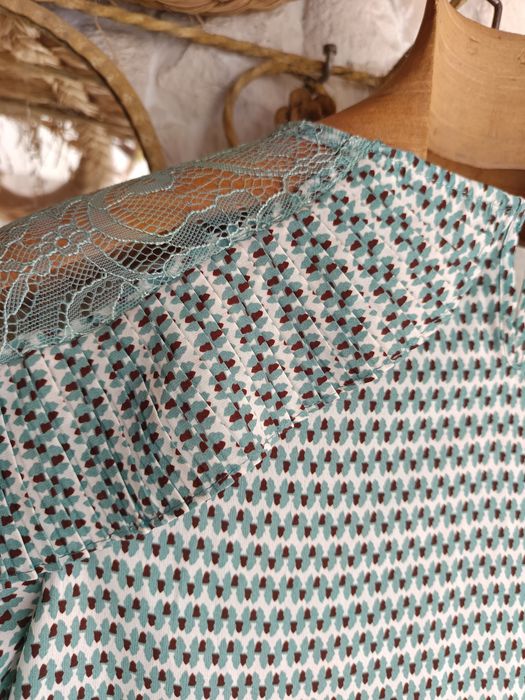 Elegante blusa"Sweewe-Paris"