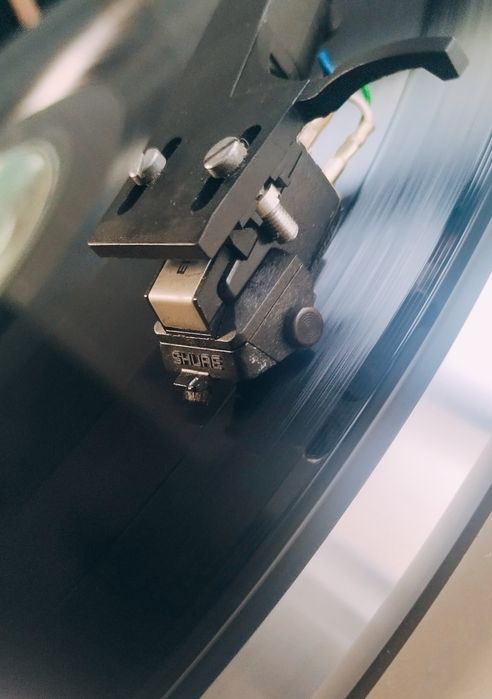 Gira Discos Marantz TT 420