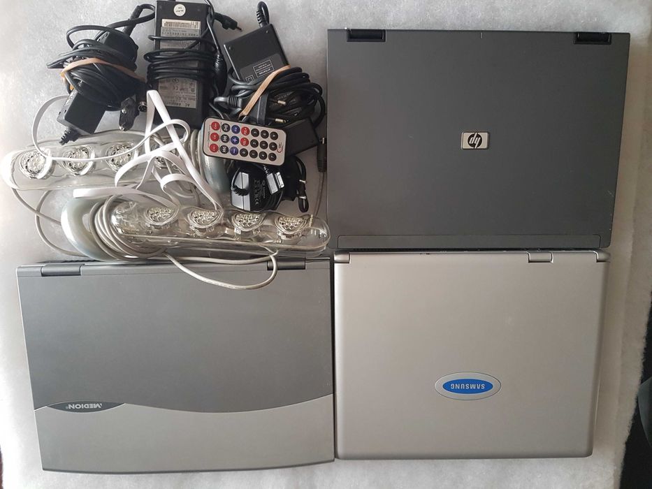 3 Laptop Units for Parts – with Chargers – HP – SAMSUNG – MEDION64738899670401120