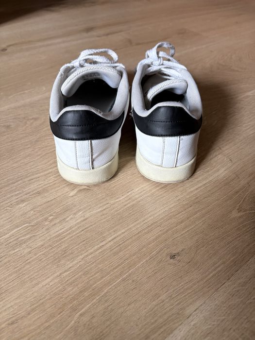 Buty sportowe adidas Court 70s rozmiar 39 1/3 białe oryginalne