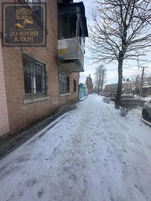 Центр червона лінія!!!