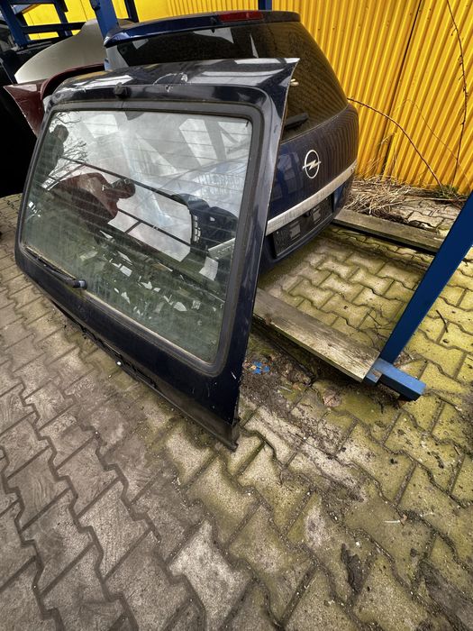 Klapa Mercedes W124 Kombi Klapa tył Mercedes 124