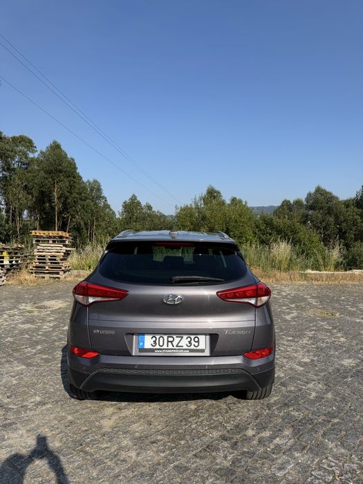 Hyundai Tucson 1.7 CRDi Premium – Caixa Automática | 2016 | 160.000 km